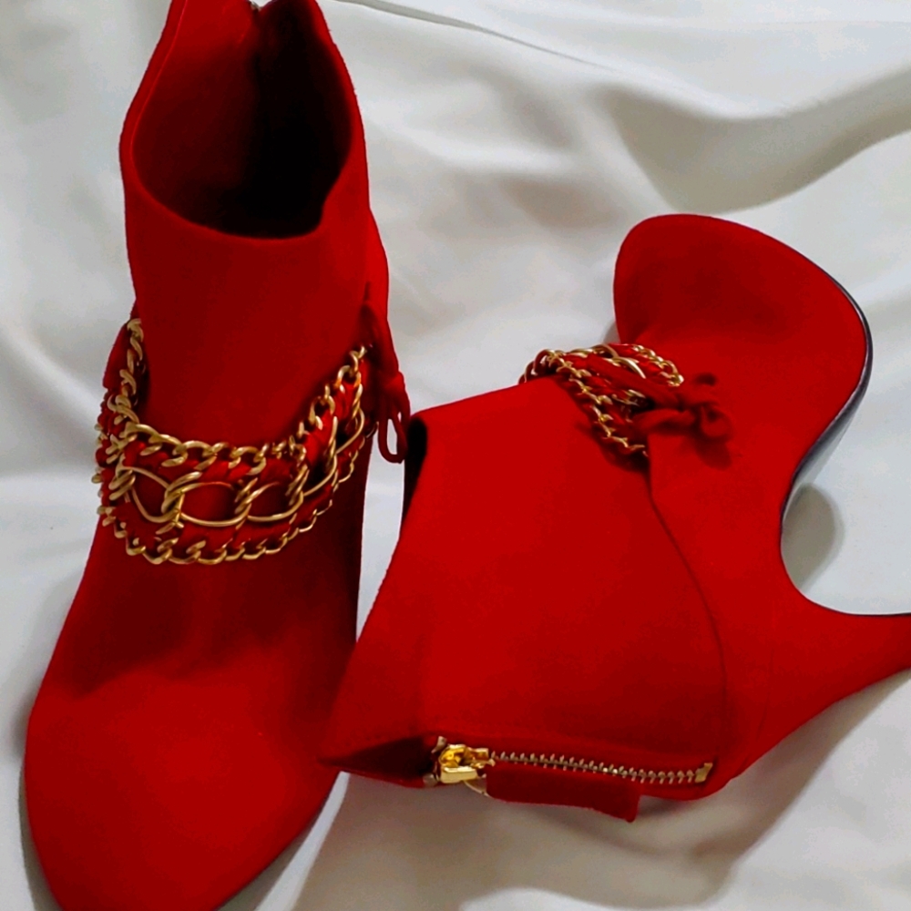 B. Makowsky Red Booties